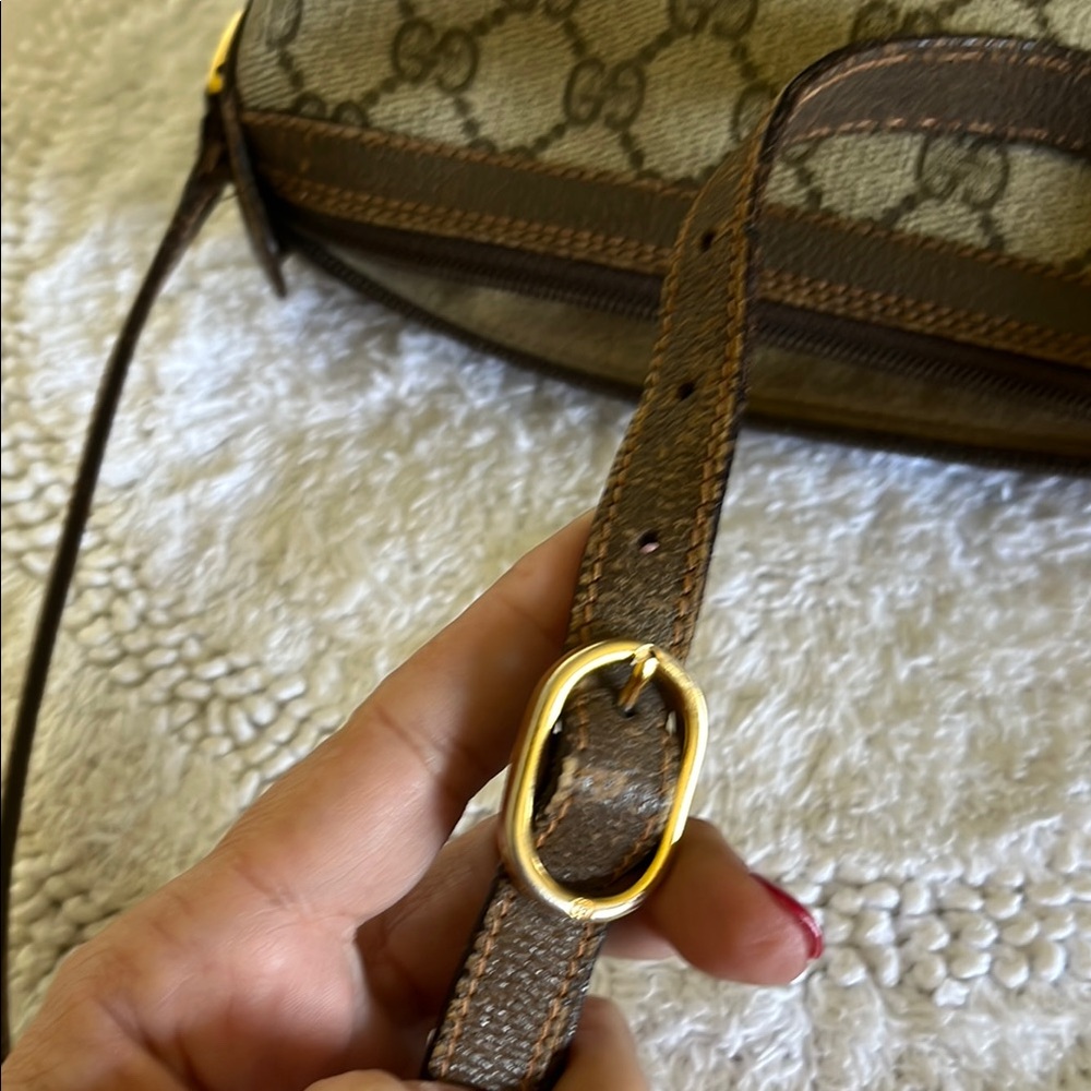 Gucci Brown Crossbody Bag with Geometric Pattern Preloved - Picture 12 of 16